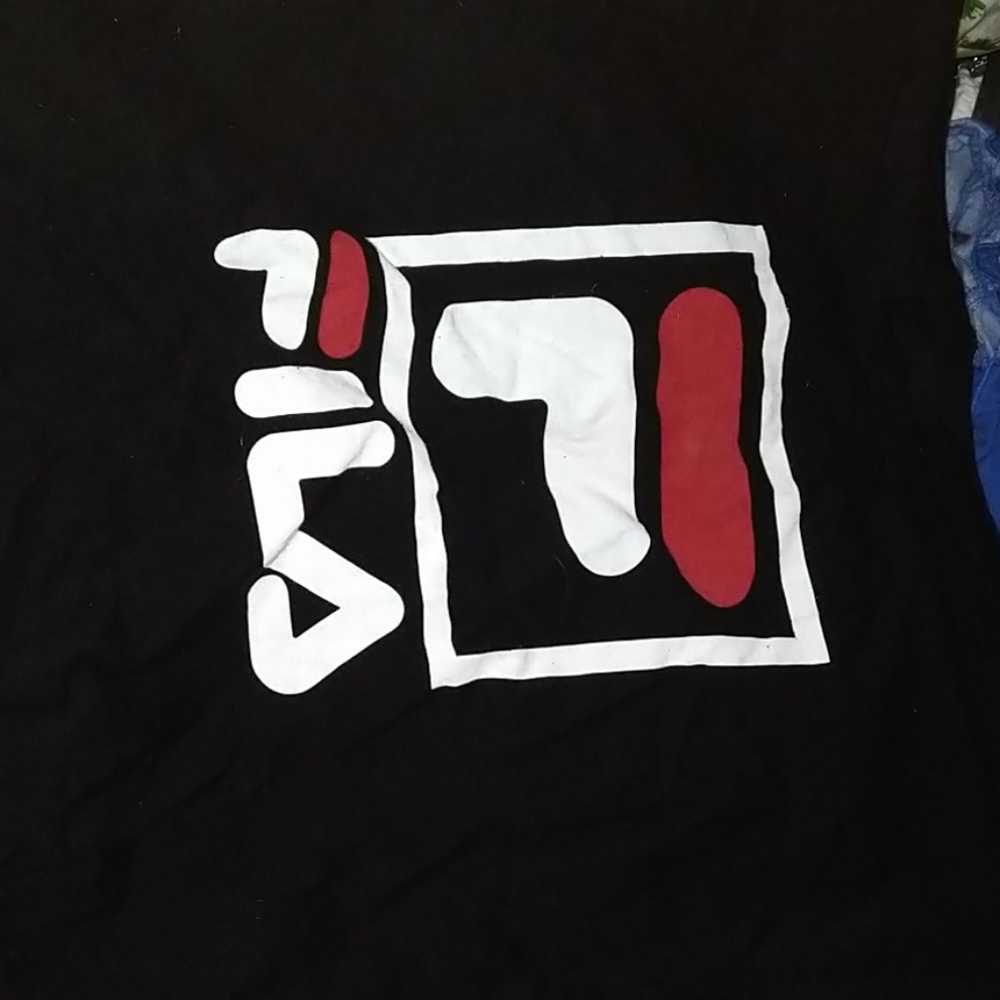 ***brand new shirttt